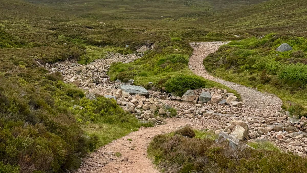 Building Stamina for Steep Uphill Hiking Routes
